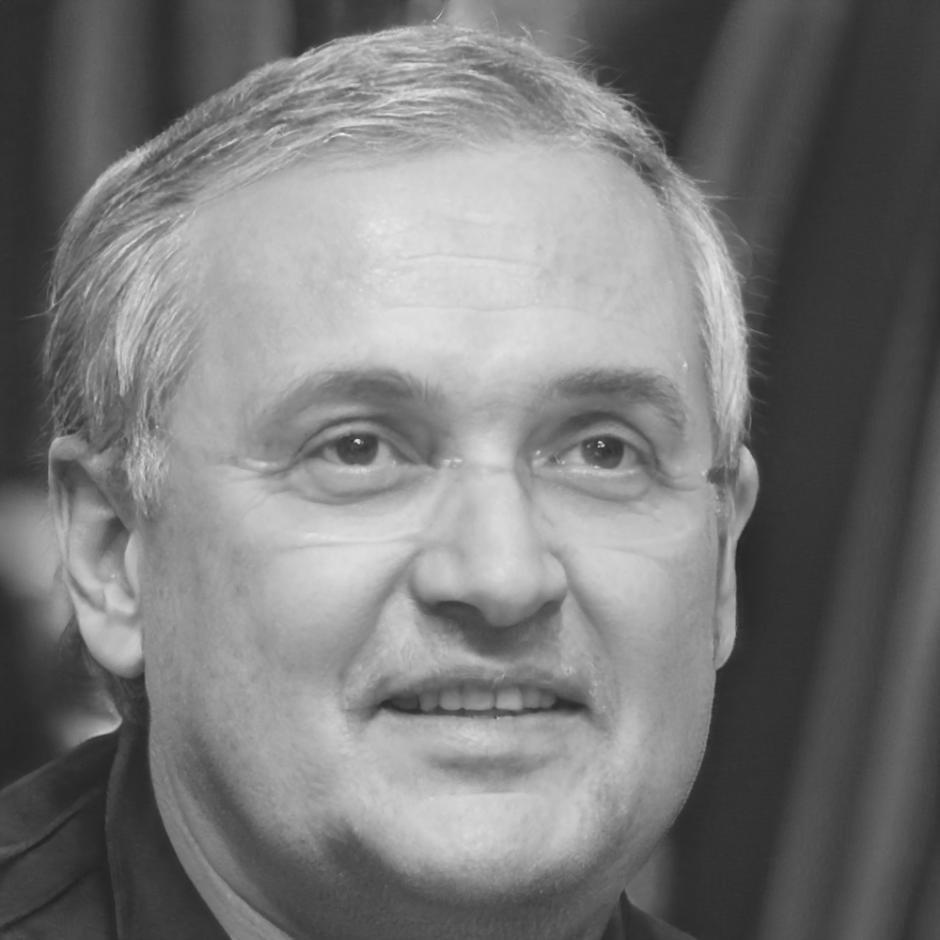 Portrait de Réginald Tremblay, Spécialiste en Optimisation Budgétaire
